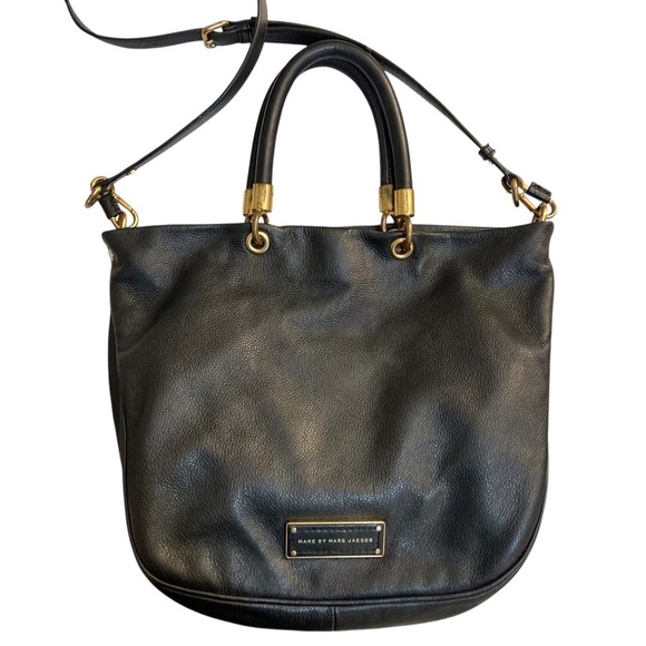 MARC BY MARC JACOBS Pebbled Italian Leather Convertible Crossbody Hobo Bag - Picture 3 of 11